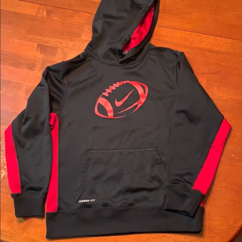 Boys Nike Therma-fit hoodie